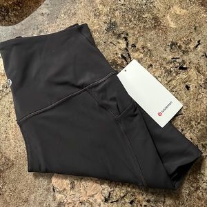 Lululemon size 10 align HR pants 28” with pockets.